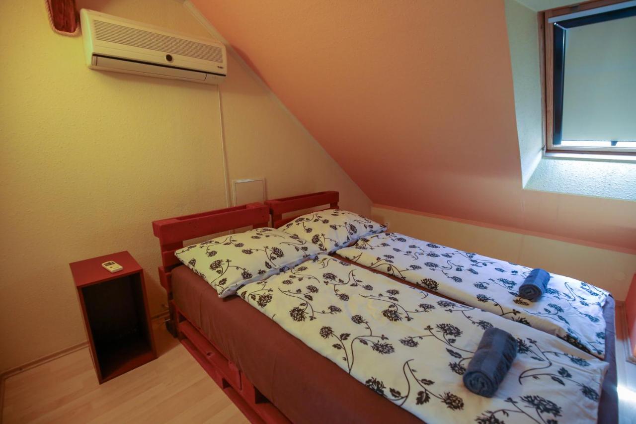 Villa Ametyst Štúrovo Εξωτερικό φωτογραφία